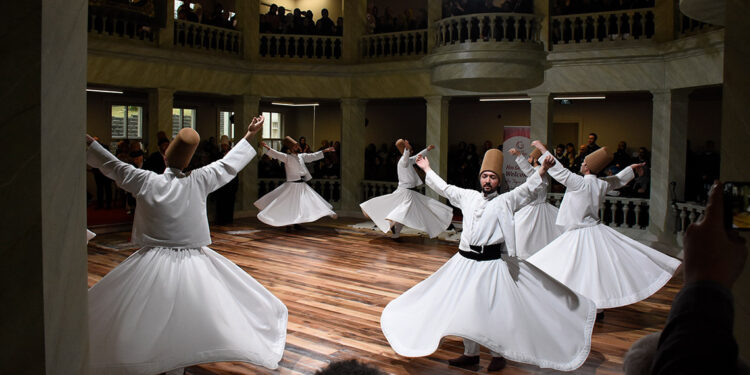 Kasımpaşa Mevlevihanesi 99 yıl aradan sonra tekrar açıldı