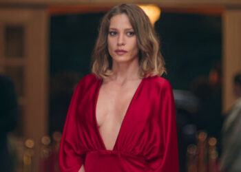 Kimler geldi kimler geçti