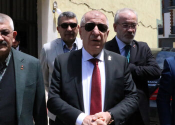 Kontrolsüz göçe karşı durmaya devam edeceğiz