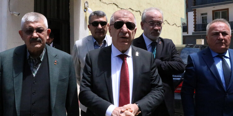 Kontrolsüz göçe karşı durmaya devam edeceğiz