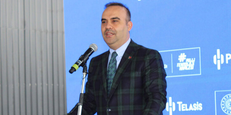 Kritik teknolojileri üreten Türkiye'yi inşa ediyoruz