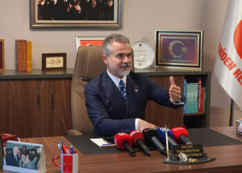 MEB'in 20 bin öğretmen atamasını yetersiz buluyoruz