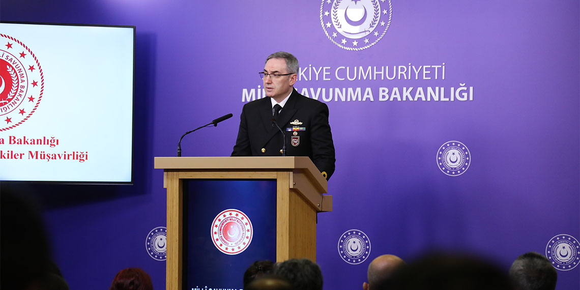 MSB Basın ve Halkla İlişkiler Müşaviri Tuğamiral Zeki Aktürk, "Filistin tarafınca barışa katkı sağlayacak ilk adımın atılması memnuniyet vericidir. İsrail barış seslerini görmezden gelmemeli ve ateşkese taraf olmalıdır" dedi.