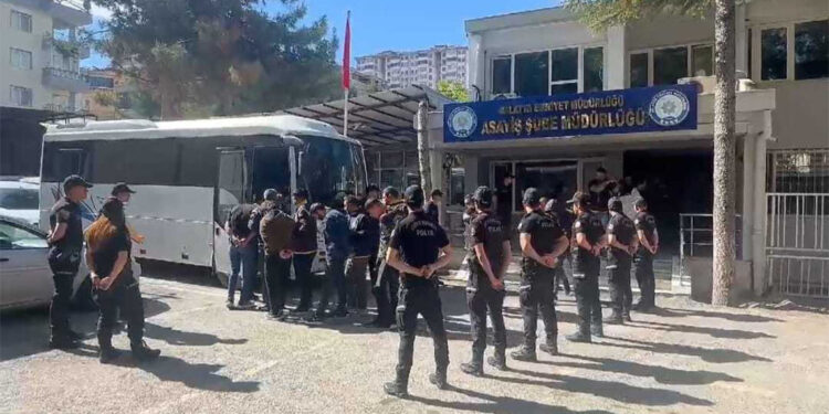 Malatya merkezli 8 ilde dolandırıcılık operasyonu