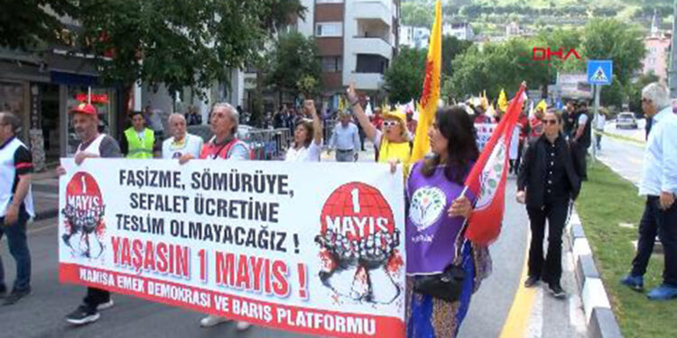 Manisa'da 1 Mayıs coşkuyla kutlandı