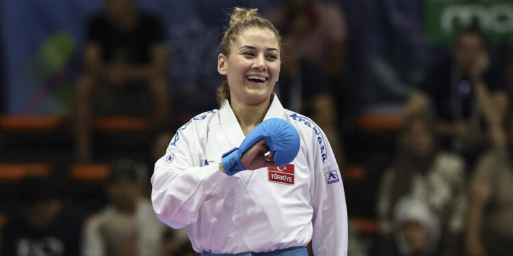 Milli karateciler, Avrupa Şampiyonası'nda altın madalya arayacak