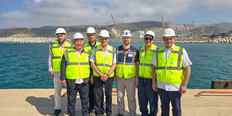 Moskova Devlet İnşaat Üniversitesi temsilcileri Akkuyu'da