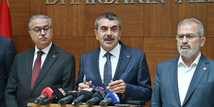 Müfredat değişikliklerimiz, ilgi ve alaka gördü