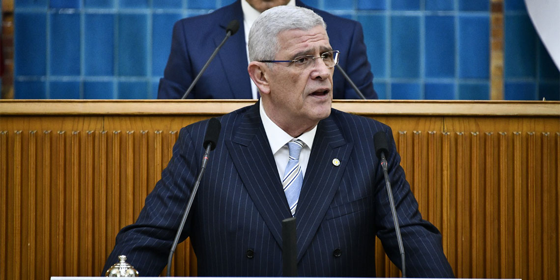 İYİ Parti Genel Başkanı Müsavat Dervişoğlu, "Toplumun kucağına büyük bir vicdan bombası attılar, Bir hayvanı uyutmanın maliyeti, kısırlaştırma maliyetinin 3 katı kadardır" dedi.