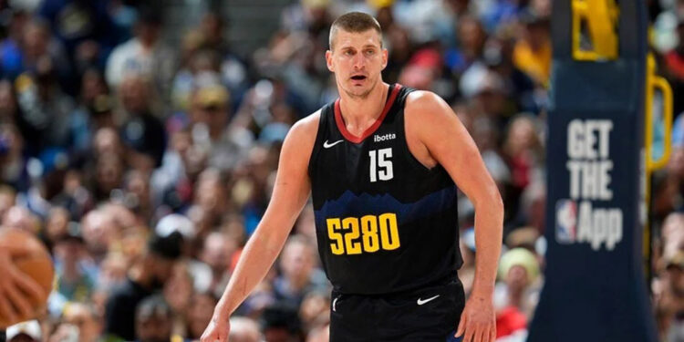 Nikola Jokic, NBA'de üçüncü kez MVP seçildi