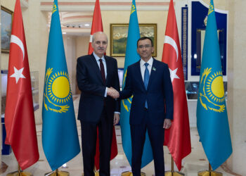 Numan Kurtulmuş, Kazakistan Senatosu Başkanı ile görüştü