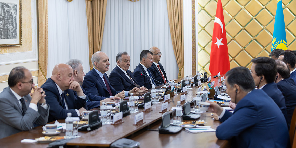 Numan Kurtulmuş, Kazakistan Senatosu Başkanı ile görüştü