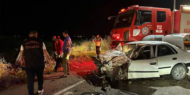 Osmaniye'de 2 otomobil çarpıştı; 2 ölü, 2 yaralı