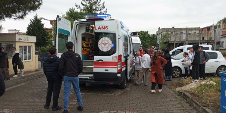 Okulda biber gazı kapsülü patladı: Öğrenciler hastanelik oldu