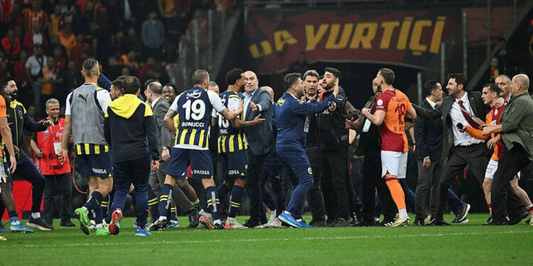 Olaylı derbi soruşturmasında 3 kişi serbest bırakıldı