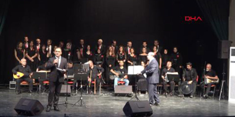 Osmaniye'de, 'Türklerle Moral Gecesi' konseri