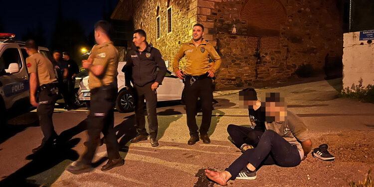 Osmanlı'nın ilk hastanesi Yıldırım Darüşşifası'nda hırsızlık girişimi