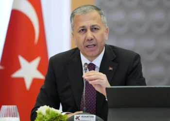 Oyun kurmaya çalışanların oyunlarını yerle bir edeceğiz