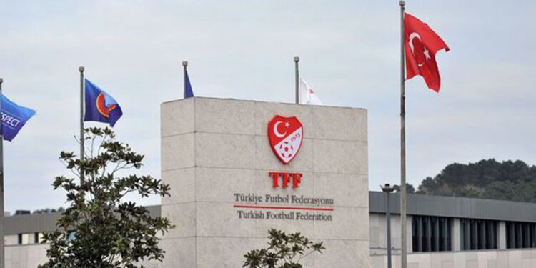 PFDK'dan Beşiktaş, Trabzonspor ve Karagümrük'e ceza