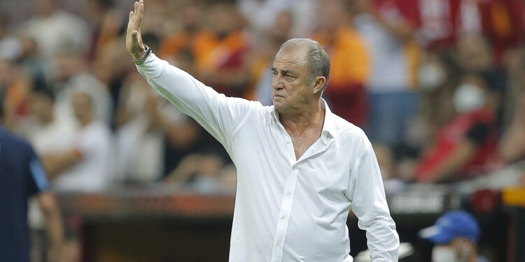 Panathinaikos Fatih Terim ile yollarını ayırdı!