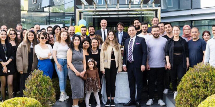 PttAVM 12'nci yılını kutluyor!