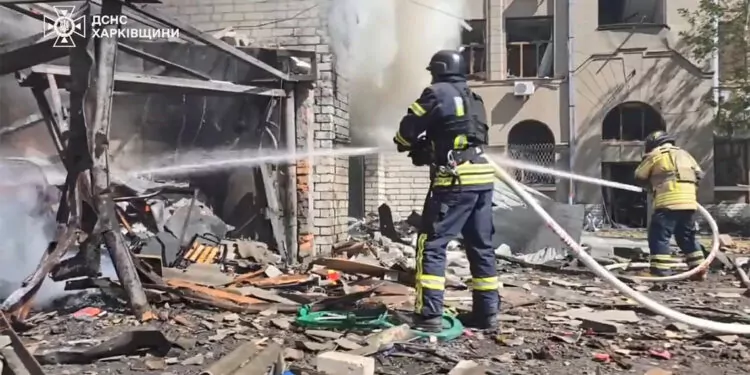 Harkiv'e saldırı; 2 ev yıkıldı, 1 ölü var