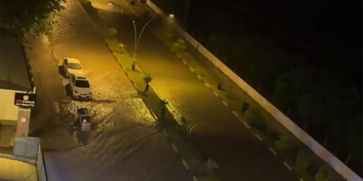 Dörtyol'da su baskınları, tarım arazileri zarar gördü