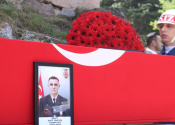 Şehit Uzman Çavuş Sait Toktaş son yolculuğuna uğurlandı