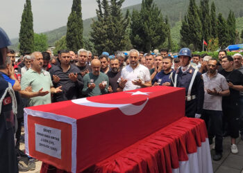 Şehit Ensar Enes Ertaş, Hatay'da toprağa verildi
