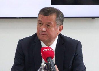 Paşinyan gerçeklere razı olmaya mecbur kaldı