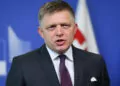 Slovakya başbakanı'na silahlı saldırı