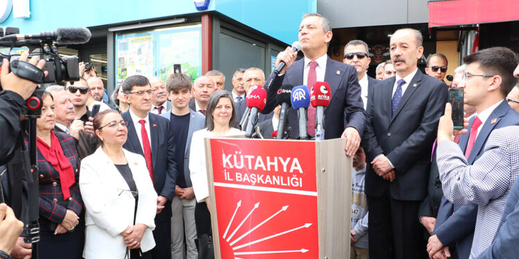 Son cumhurbaşkanı gibi değil, ilk cumhurbaşkanı gibi davranacağız