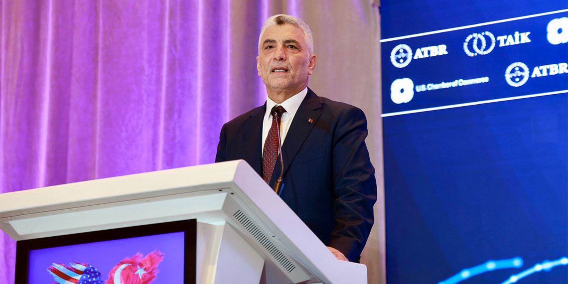 Ticaret Bakanı Ömer Bolat, Amerikan-Türk İş Konseyi (ATC) 39’uncu Yıllık Toplantısı'na katıldı. Ömer Bolat ABD'li mevkidaşı Gina Raimondo ile görüştü.