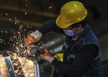 TÜİK: Sanayi üretimi martta yıllık yüzde 4,3 arttı