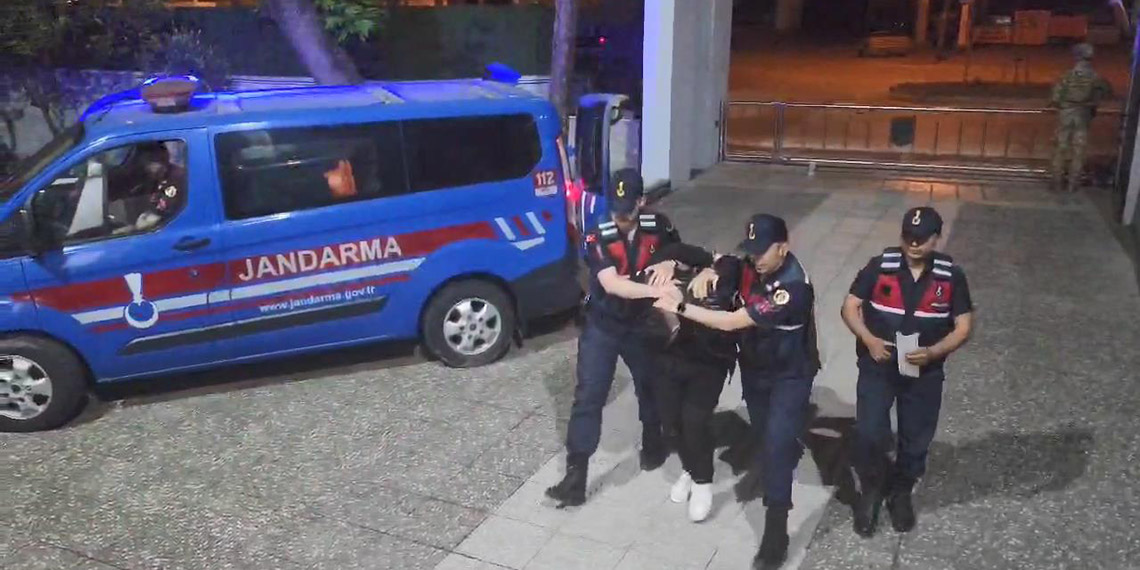 Taksiciyi 20 yerinden bıçaklayan şüpheli, olay sonrası alkol almış