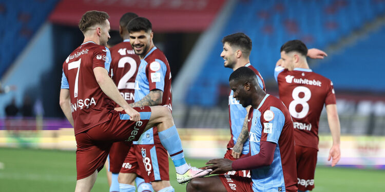 Trabzonspor’da bitirim ikili: Onuachu-Visca