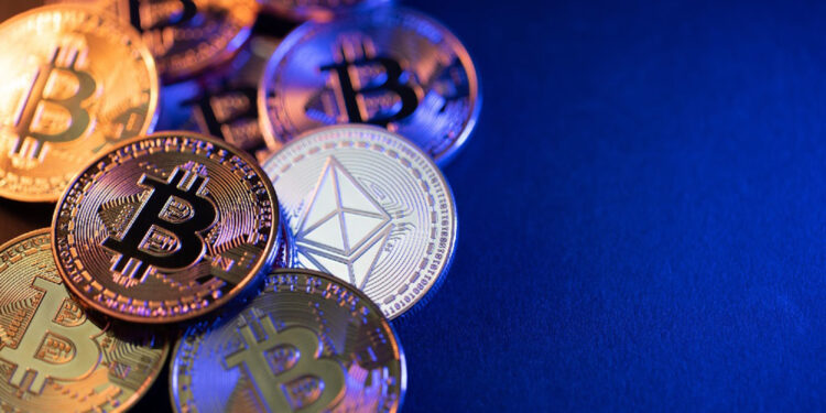 Türk yatırımcılar iyi performans gösteren piyasaları avantaja çevirdi