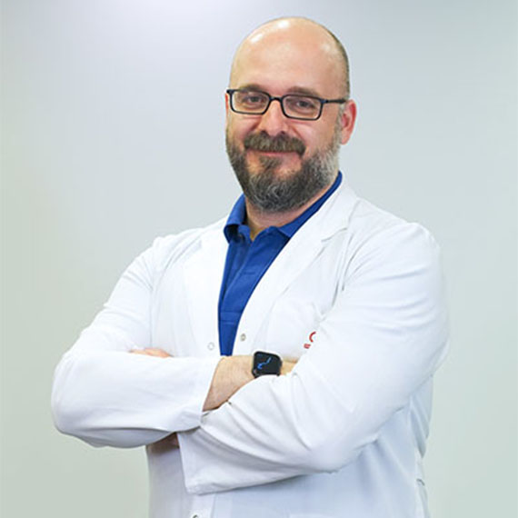 Beyin ve Sinir Cerrahisi Uzmanı Prof. Dr. Alp Özgün Börcek, kraniyosinostoz hastalığı ve cerrahi müdahaleler üzerine açıklamalarda bulundu.