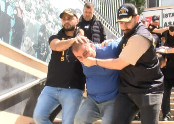 Üsküdar'da 3 kişinin öldüğü silahlı kavganın şüphelileri adliyede