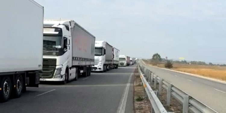 Vize eziyeti, TIR şoförleri üzerinden ihracatı vurdu