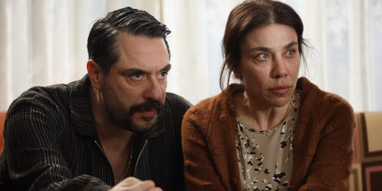 Yalan birinci bölümü ile ekrana geldi