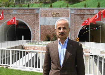 Yeni Zigana Tüneli'nden 1 yılda 1,7 milyon araç geçti