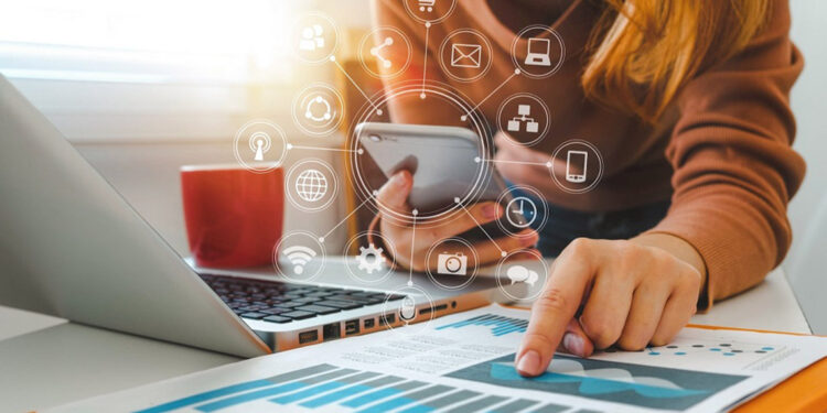 Z kuşağının yarısı yatırım kararlarını influencer’lara göre veriyor