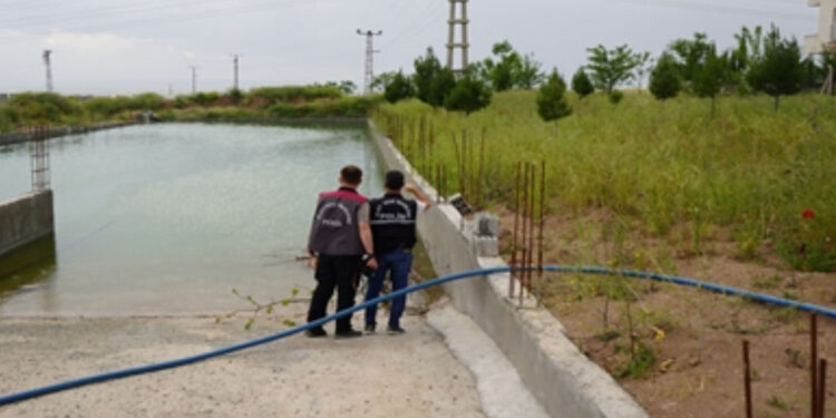 Zihinsel engelli Berat sulama kanalında ölü olarak bulundu