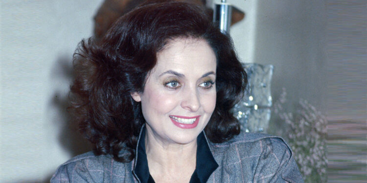 Ayten Gökçer son yolculuğuna uğurlandı