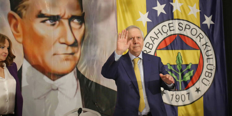 Ben kimsenin adamı değilim, Fenerbahçe'nin adamıyım