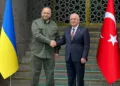 Bakan güler, ukrayna savunma bakanı ile görüştü