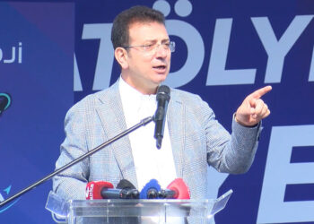 Çağı yakalamak ancak gençlerle mümkün