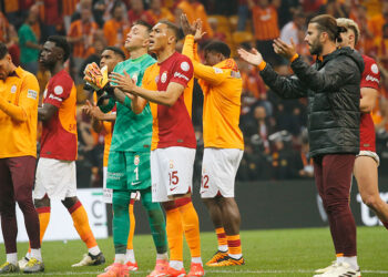 Galibiyet serisi bozuldu; Galatasaray'da moraller bozuldu