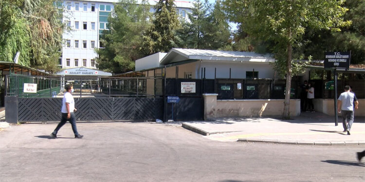 Kardeşlerini taciz ve istismardan tutuklanmıştı, serbest bırakıldı